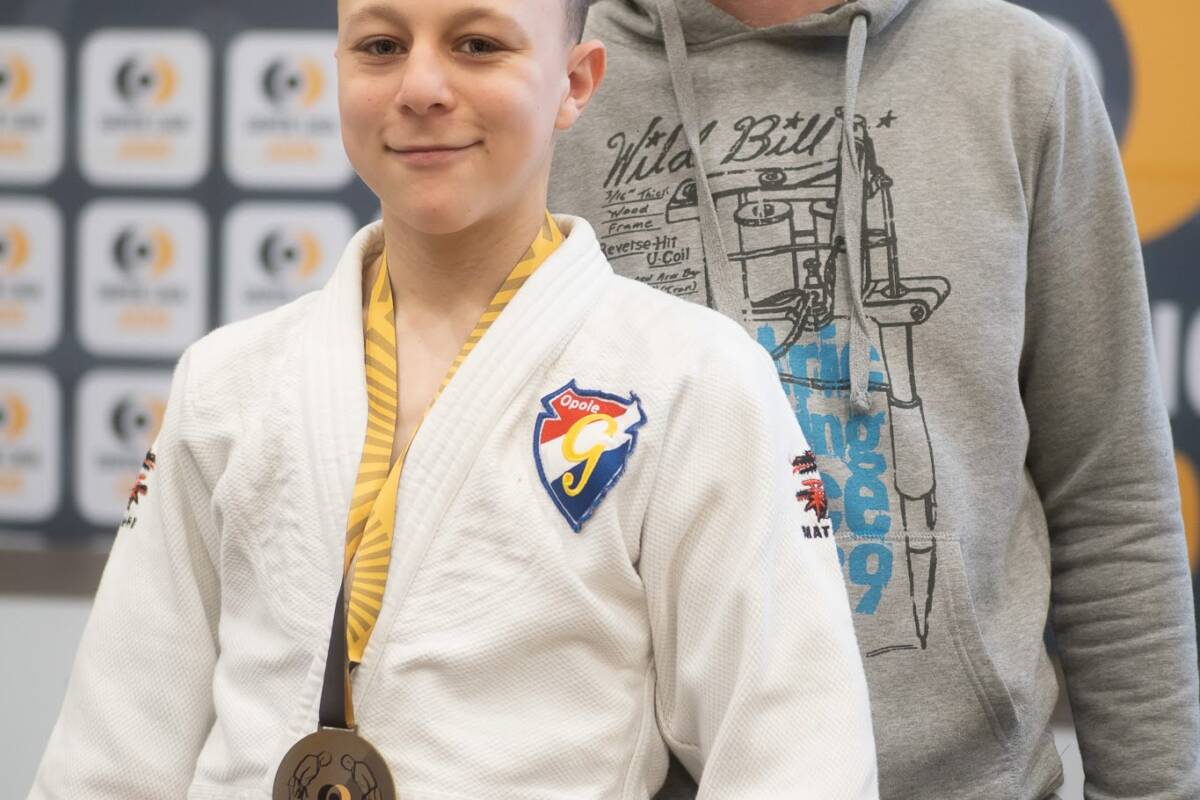 PiKCh_20260329_17053_2048px